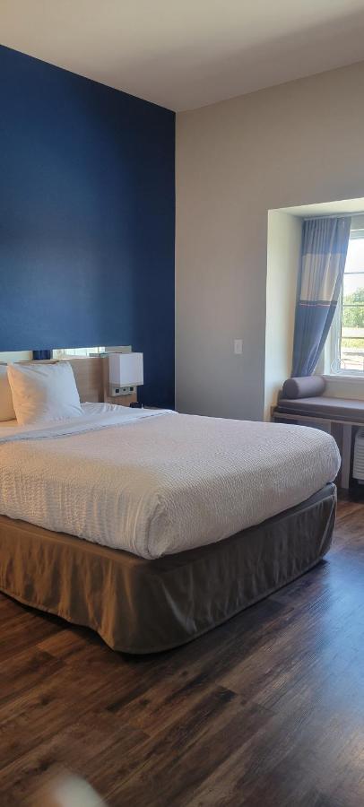 Microtel Inn & Suites By Wyndham Fountain Fort Carson Dış mekan fotoğraf