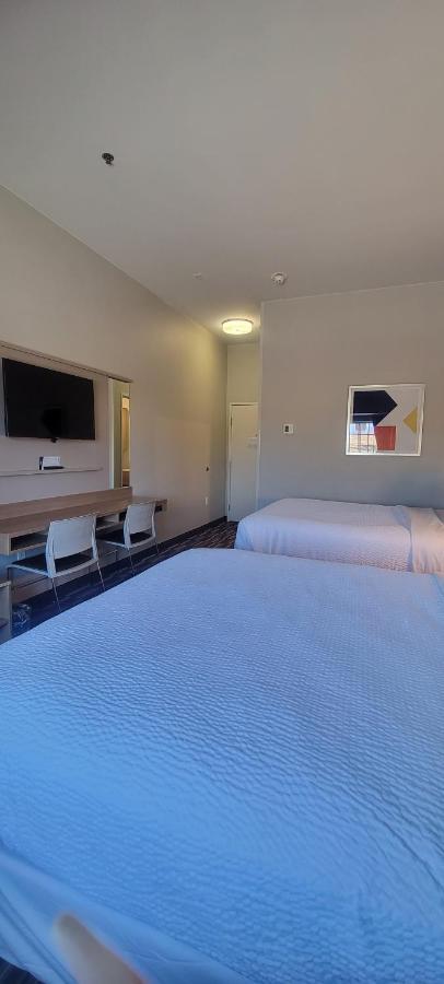 Microtel Inn & Suites By Wyndham Fountain Fort Carson Dış mekan fotoğraf