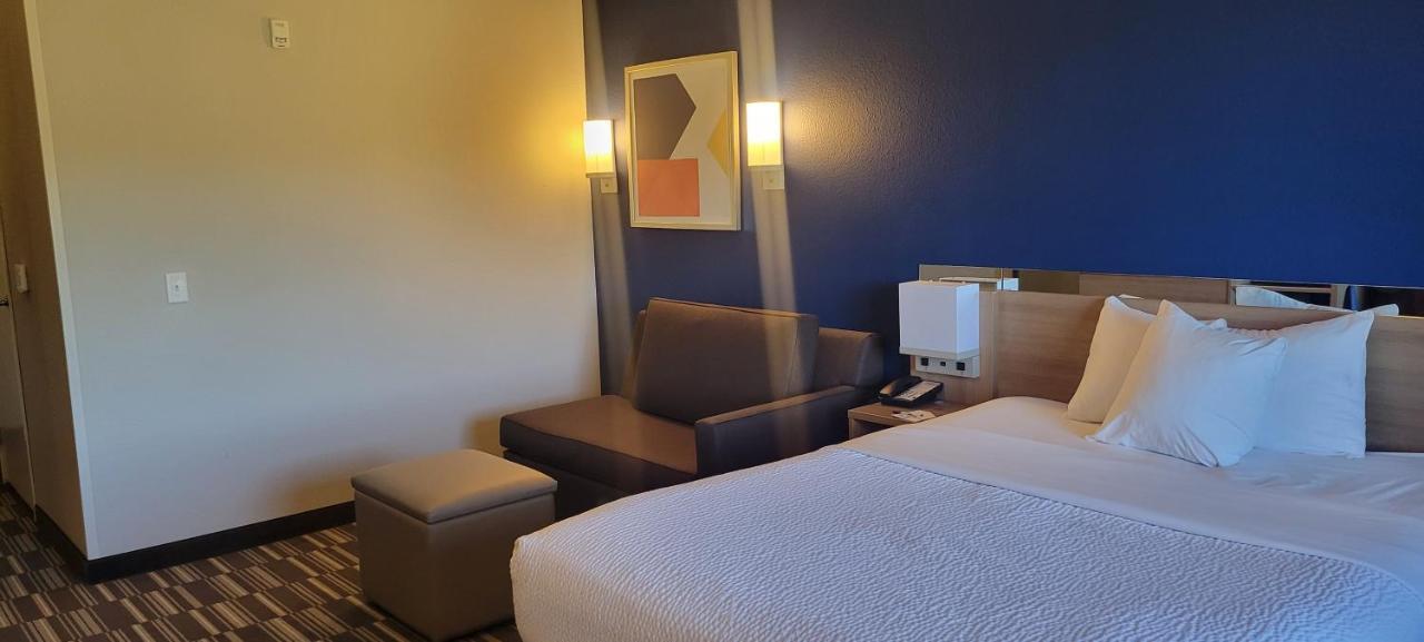 Microtel Inn & Suites By Wyndham Fountain Fort Carson Dış mekan fotoğraf